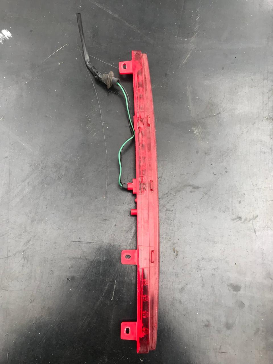 Фонарь задний крышки багажника универсал Mazda 6 STANLEY R9325 R9325 ...