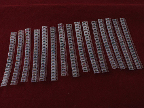 Стабілітрони SMD 280шт скляні LL34 3-24В 1/2Вт і діоди 20шт 1N4148