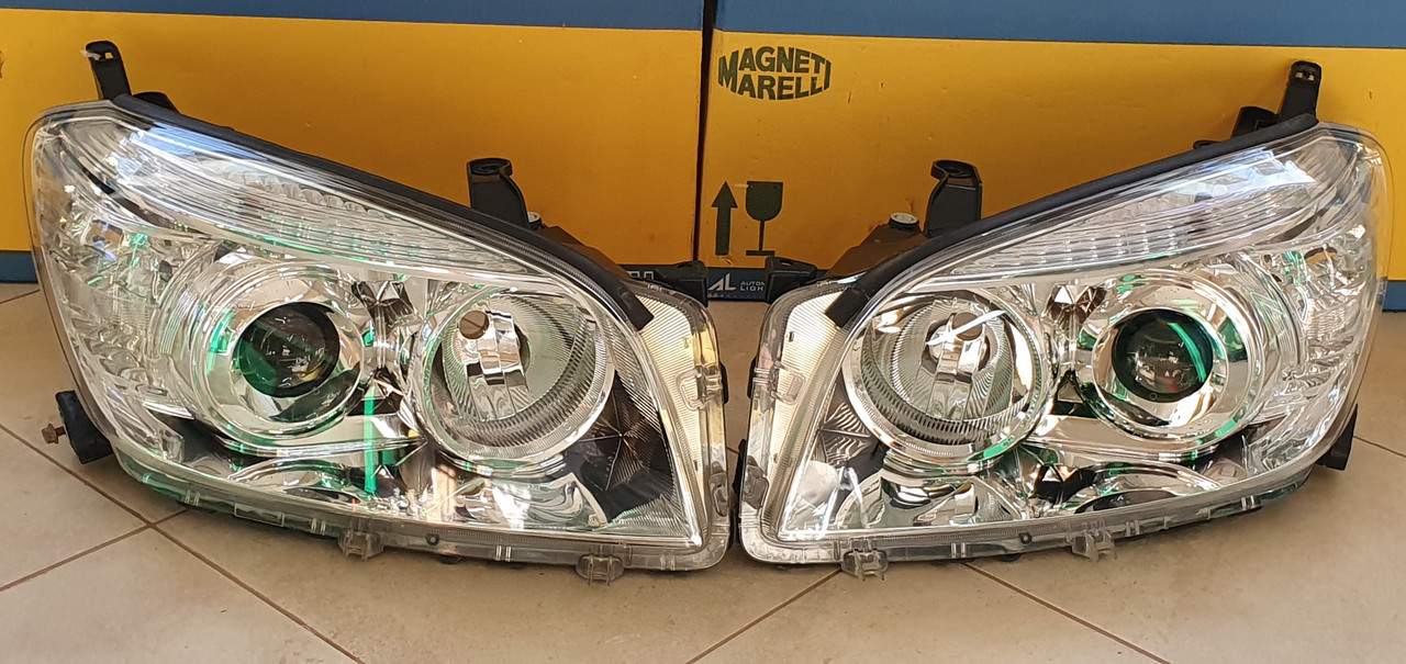 Встановлення Bi_Xenon і LED лінз у фари Тoyota rav4 2006