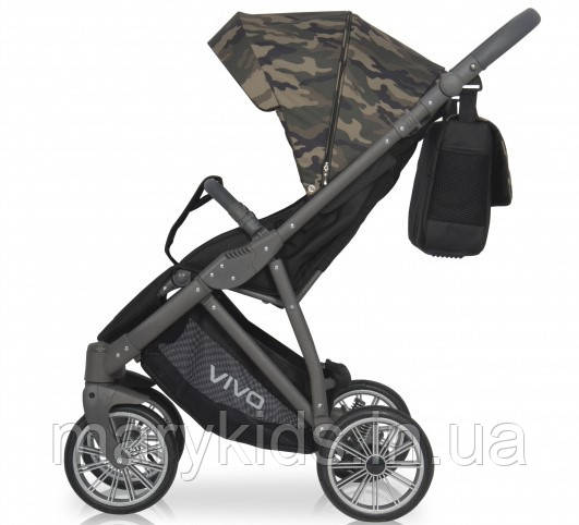Дитяча універсальна прогулянкова коляска Riko Vivo Military 03