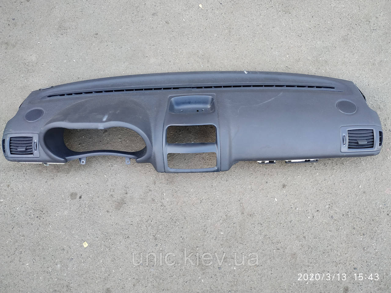 Торпедо (панель приладів) Рено Кліо 2 б/в (8200069042)