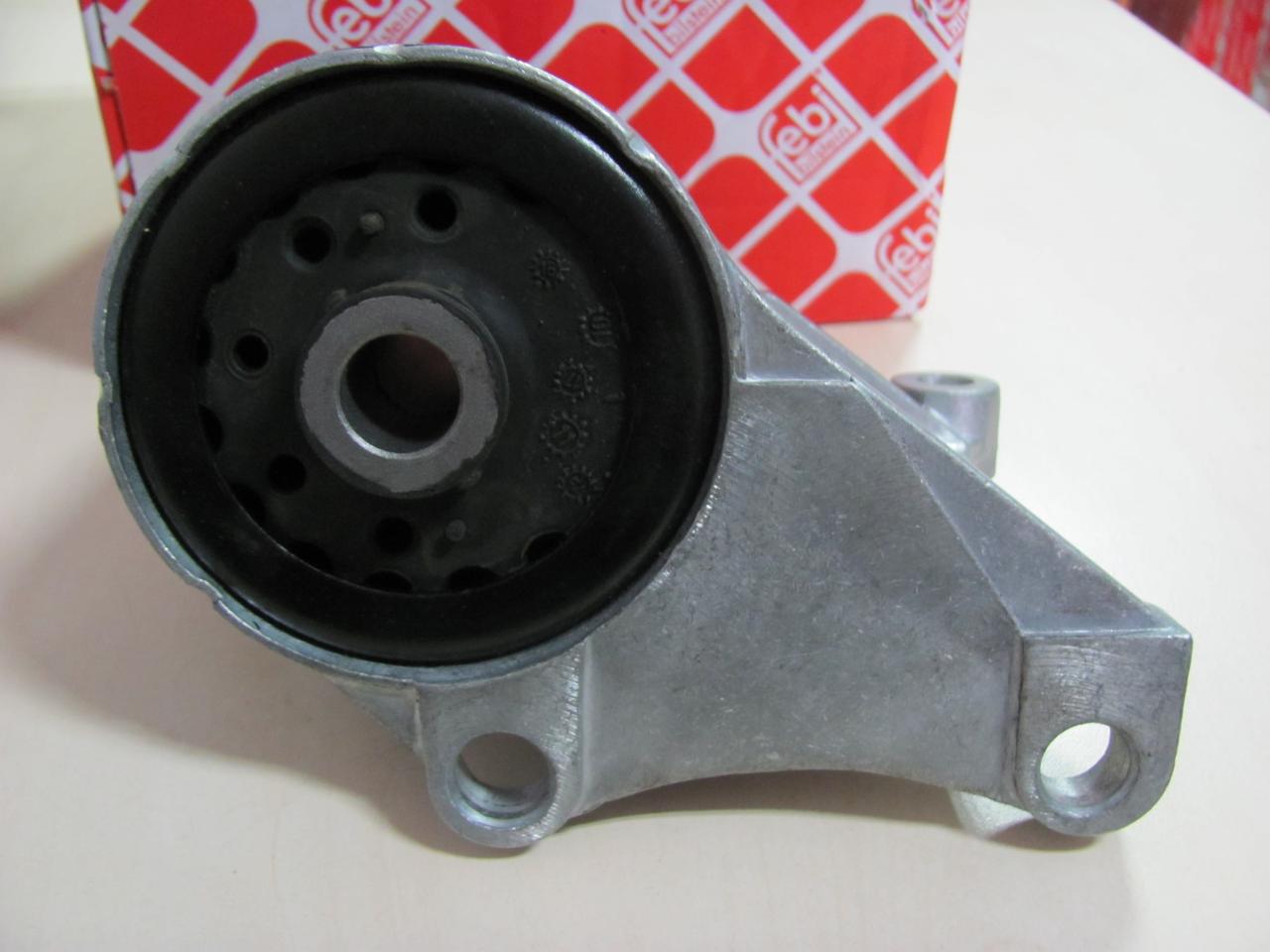 Подушка опора КПП Volkswagen T4 | 90-96 | FEBI 01933