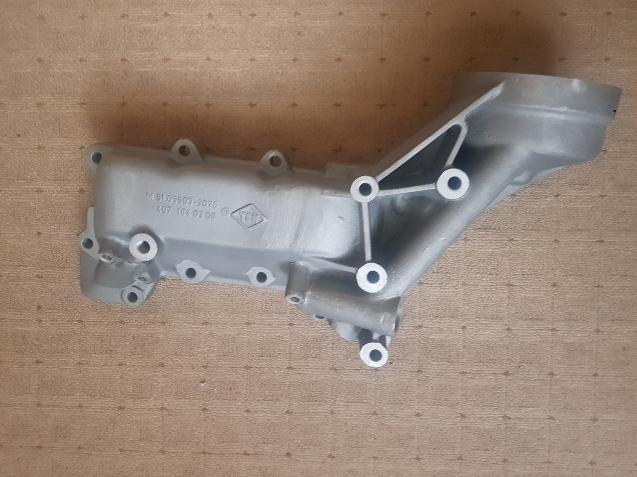 4071840308 Корпус теплообмінника Mercedes MAN 51055033026