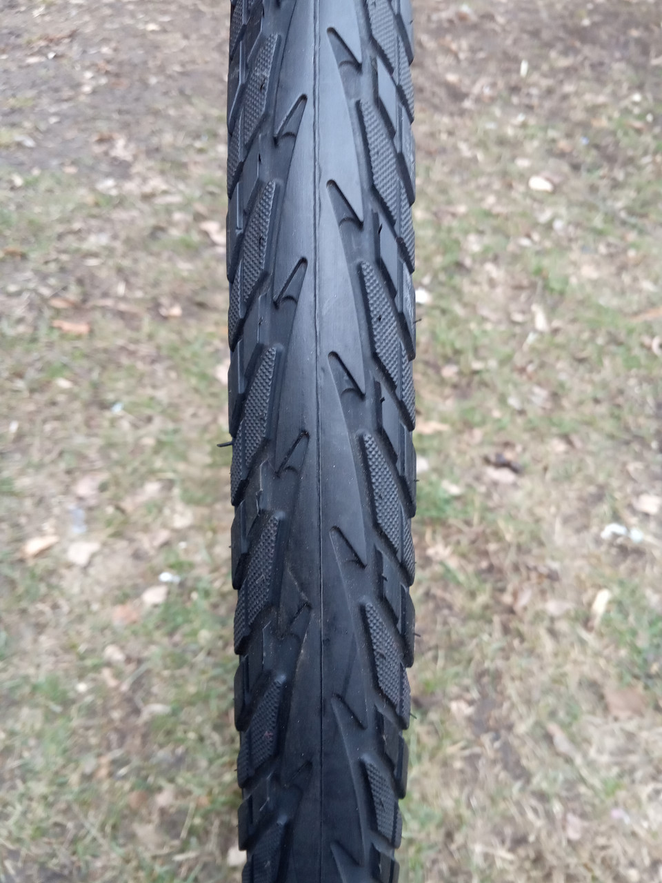 Покришка для велосипеда 28" SA-234 Red strip 28x1,75 (47-622) Delitire — Індонезія, фото 1