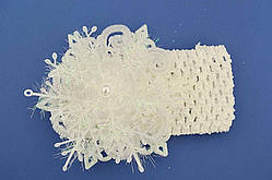 Пов'язка на голову зі сніжинкою, фатин, білі намистини, діаметр сніжинки 12 см