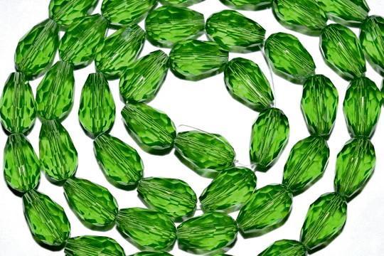 Бусини крапля скло95 шт. колір зелений прозорий 5х3 мм