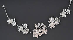 Прикраса для волосся гілочка 3,5х28 см білий метал білі стрази