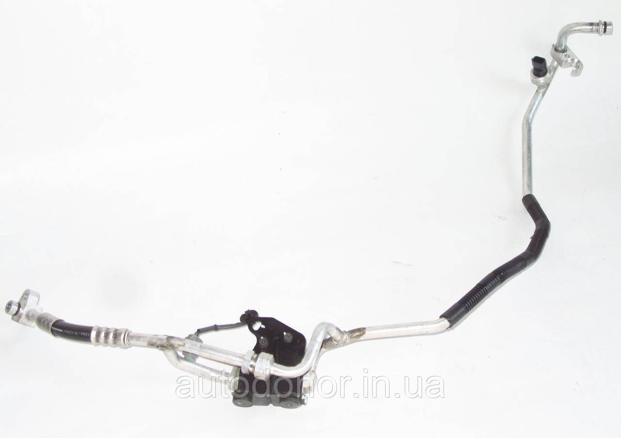 Трубка кондиціонера Nissan Leaf SV / SL AZE0 (13-17) 92448-3NF0B