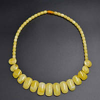 Кольє синтетичний бурштин колір біло-жовтий довжина 54 см