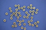 Бусини-розділювачі квітка, металеві, колір-античне срібло, розмір 7х2,5 мм, 50 шт., фото 2