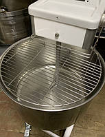 Монтаж защиты и отсекателя теста для тестомеса Sigma TAURO 40-2V.