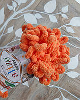 Турецкая фантазийная пряжа Puffy Alize оранжевого цвета 336