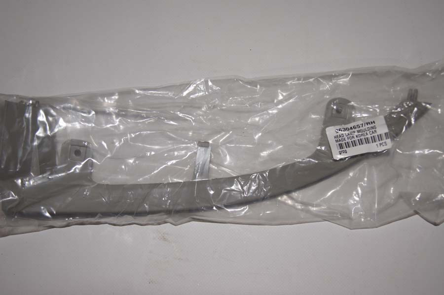 Накладка під фару (вія) права Ланос,Сенс grog Корея, фото 1