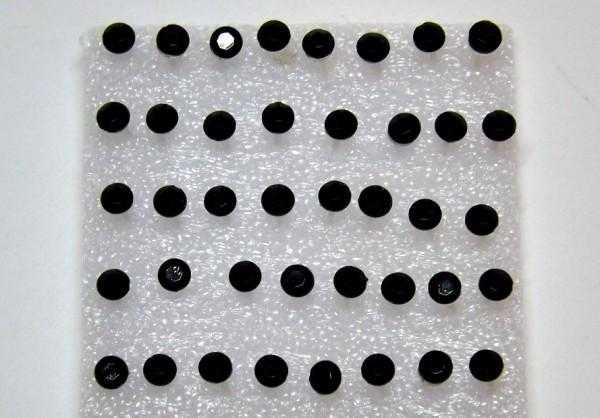 Сережки-пусети 20 пар чорні стрази 4 мм