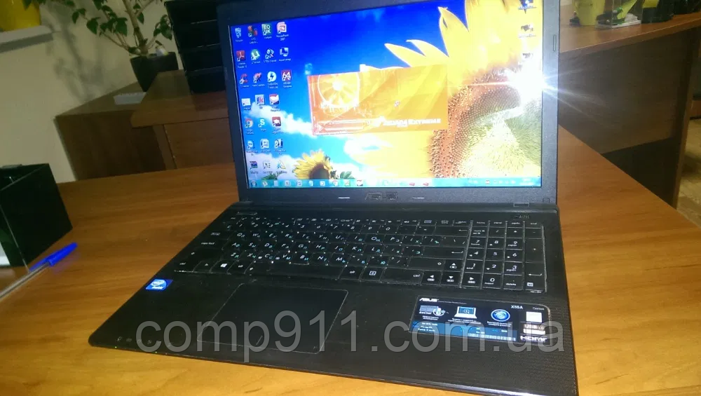 Ноутбук Asus X55A ОЗП 4 GB DDr3 Батарея тримає 2 години.