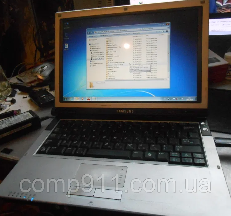 Ноутбук Samsung NP-Q35