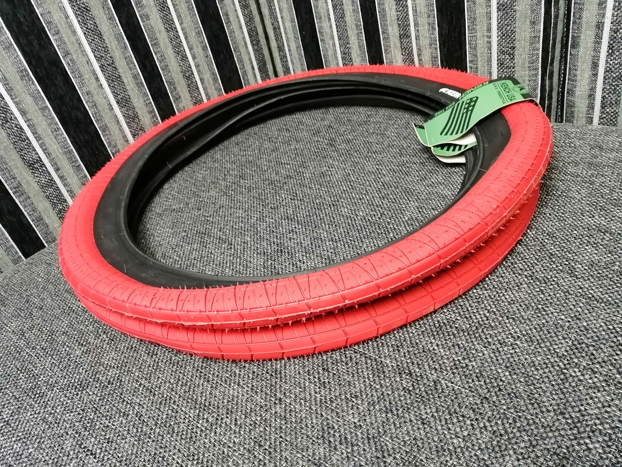 Покришка для BMX Kench 20x2.35 65PI 30TPI (KH-TR-03)