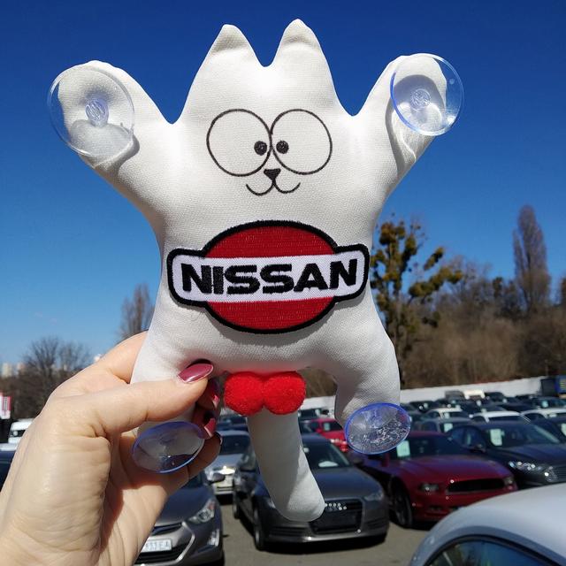 Игрушка на стекло на присосках "Кот"