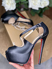 Жіночі чорні босоніжки на високій платформі Louboutin Exagona в шкірі 16 см Лабутини туфлі для танців лабутин, фото 4