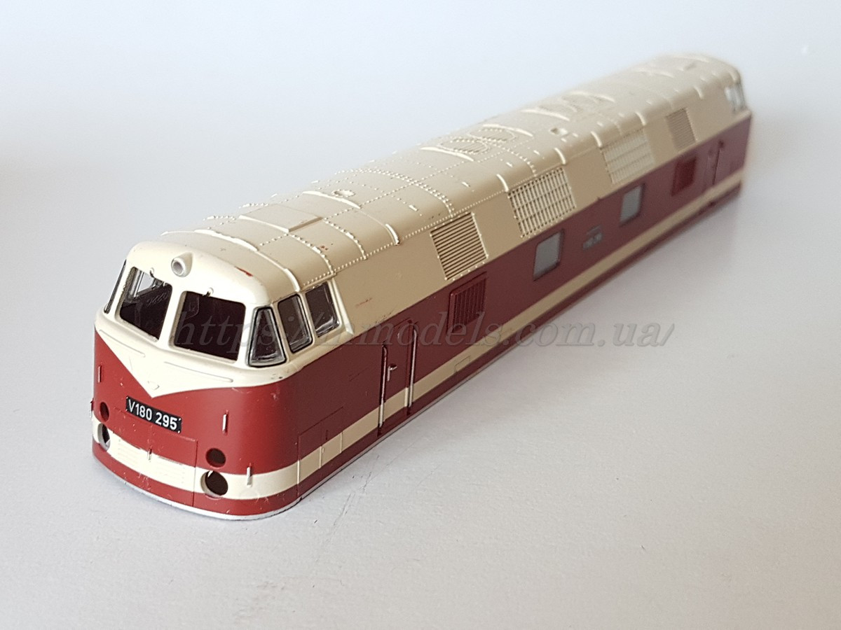 Piko 59587-3 Кузов (корпус) моделі тепловозу Diesellok V 180 295, масштабу 1:87,H0