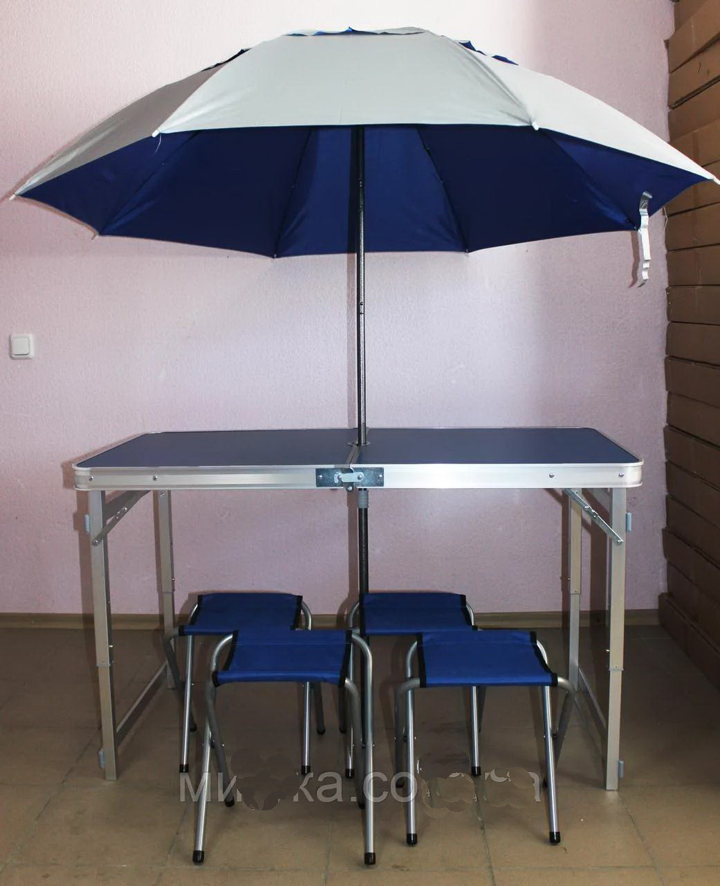Розкладний Посилений Синій стіл для пікніка та 4 стільця + компактна парасолька 1,6 м у ПОДАРУНОК!