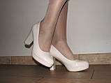 Весільні бежеві туфлі середній стійкий каблук 36 37 38 40, фото 3