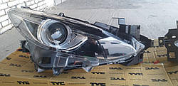 Фары MAZDA 3 BM 2016 Mazda 3 2017 LED  BHN2-51-031A