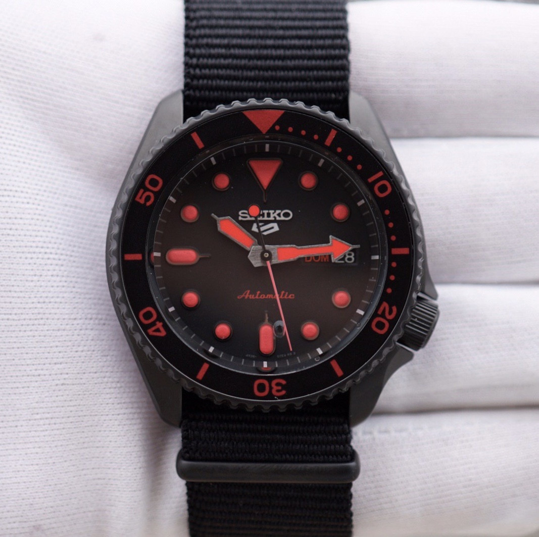 Чоловічі годинники Seiko 5 Street SRPD83 Automatic