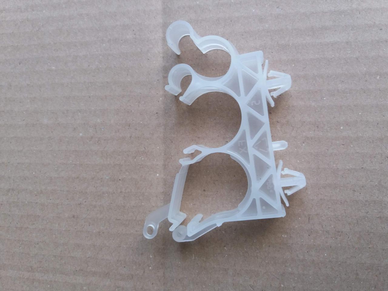 Тримач зливного шланга для пральної машини Whirlpool (Вірпул) Оригінал