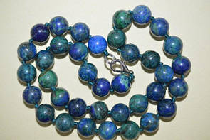 Намисто з лазуриту