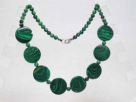 Намисто з малахіту
