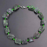 Намисто з цоизита