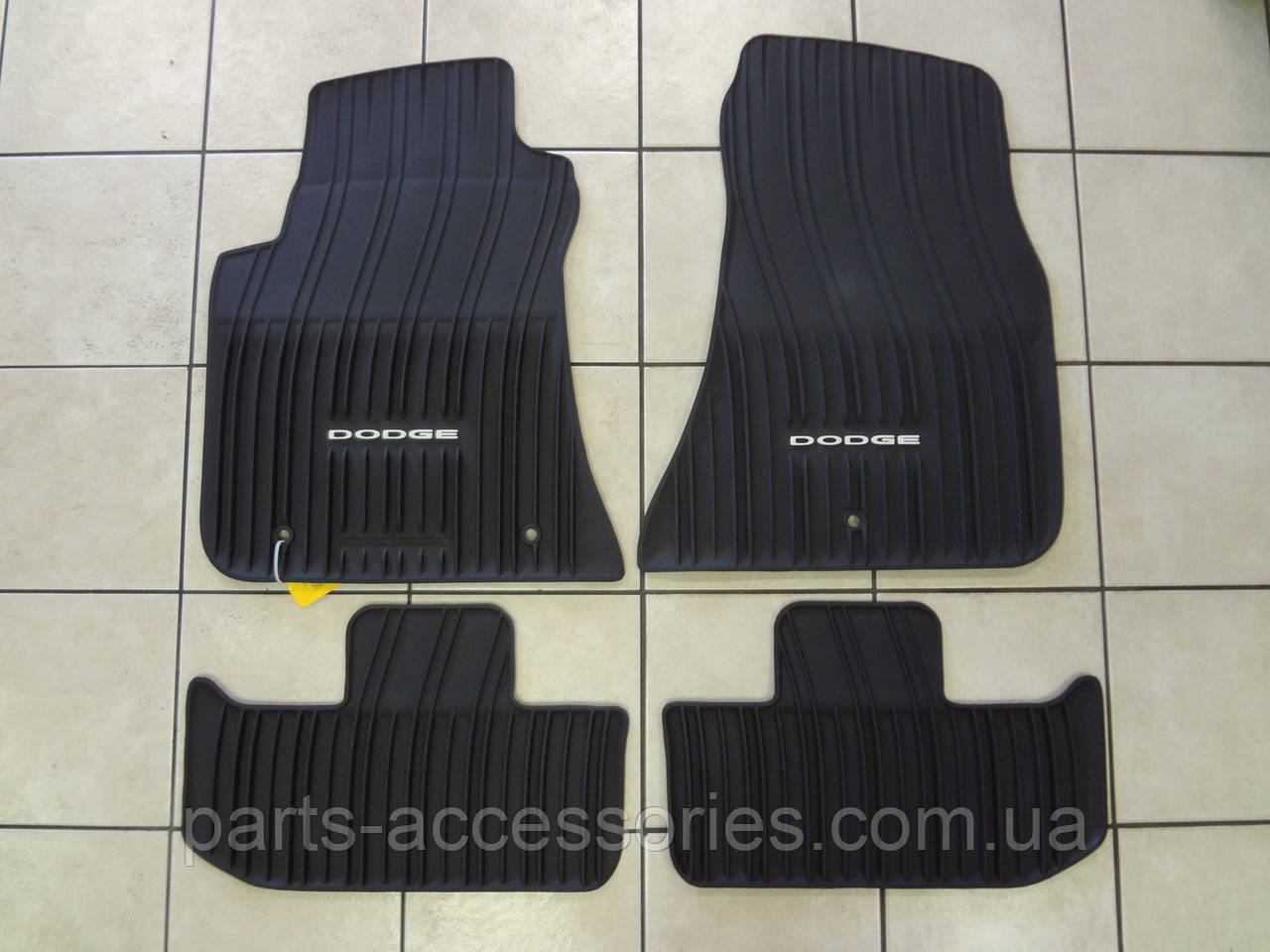 Dodge Challenger 2011-2022 Килимки гумові передні задні килими Нові Оригінал