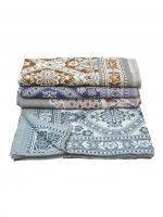 Пледи і покривала