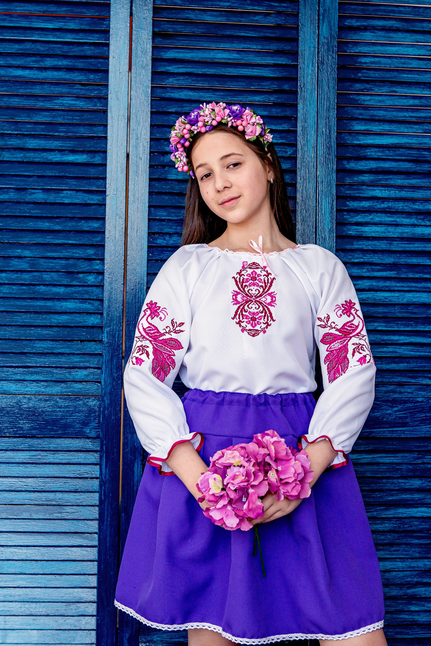 Вишитий костюм для дівчинки Жар-птиця фіолетовий блузка та спідниця, фото 1