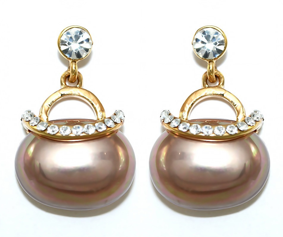 Сережки гвоздики. Колір оправи: позолота. Інкрустація: циркон і перли. Висота сережки: 2 см. Ширина: 15 мм.