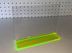 МенюХолдер А5 горизонтальний (149х210мм, акрил 1.5 мм) + флуоресцентна зелена основа 3 мм.)