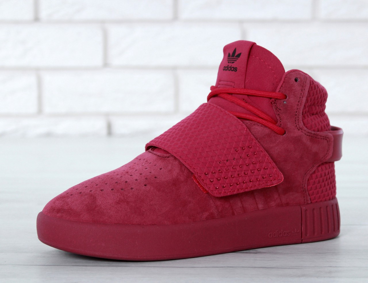 Женские кроссовки Adidas Tubular Invader Strap, адидас тубулар инвайдер