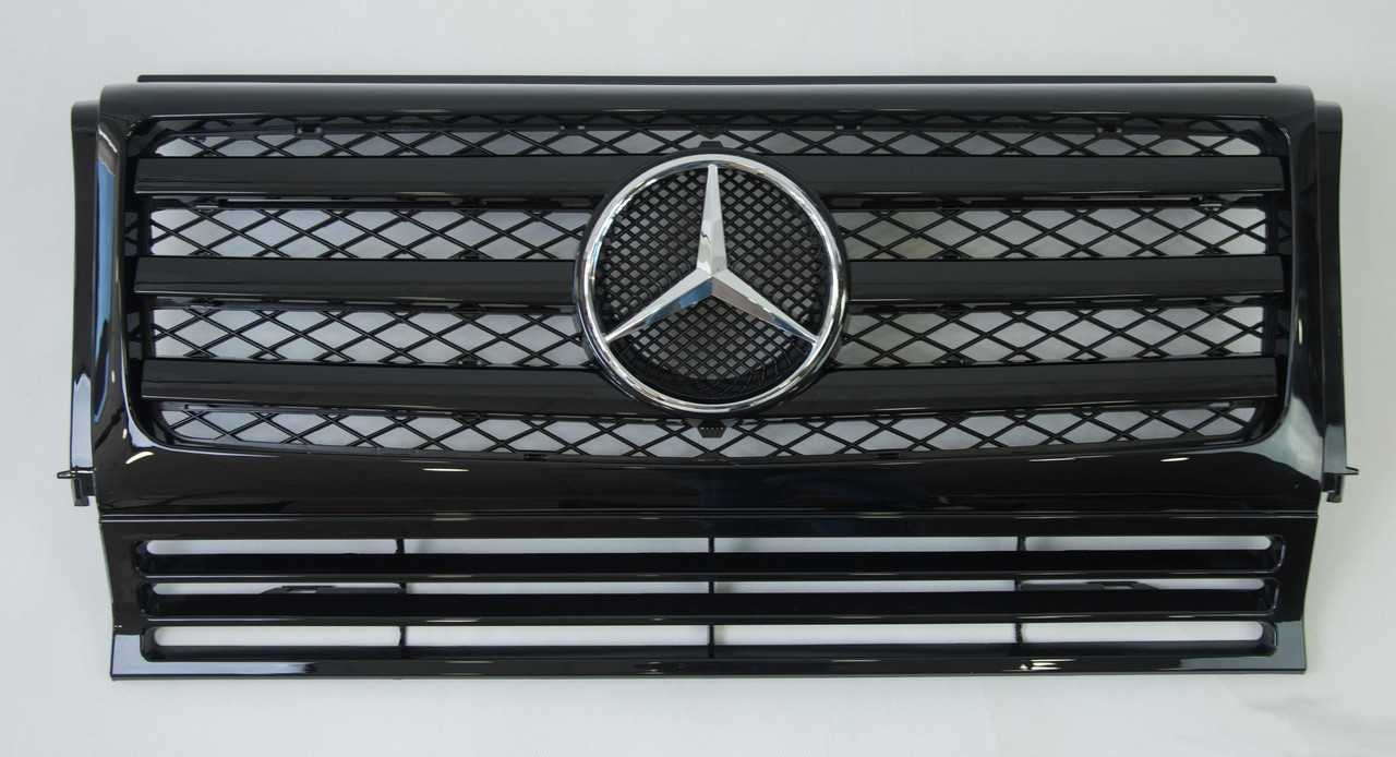 Решітка радіатора Mercedes W463 стиль G55 AMG (чорний глянець)