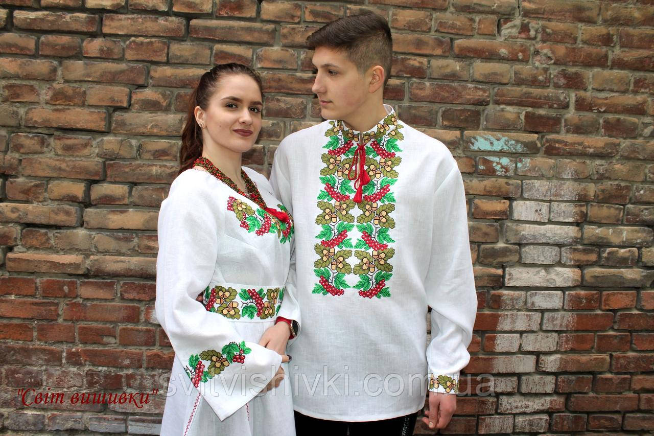 Жіноча вишита сукня до підлоги білого кольору