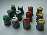 Ручка потенціометра 18.8x13.5x9.8mm (кольорова) для пультів, фото 2