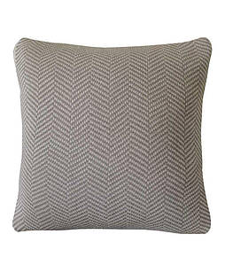 Наволочка жакардова British Brown