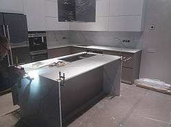 Стільниці з кварцу, мармуру, граніту Дніпр