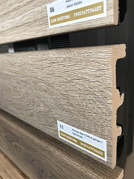 Плінтус підлоговий Arbiton INTEGRA 11 Дуб перський (80x21x2400)