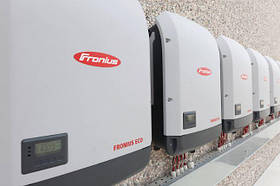 Мережевий інвертор Fronius ECO Light — Inverter Trifase 27 000Wac 1MPPT+WLAN+Comcard