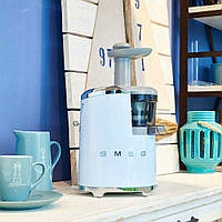 Соковыжималка ШНЕКОВАЯ Style Retro 50's голубой Smeg SJF01PBEU