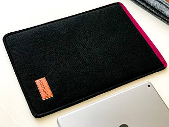 Універсальний чохол з фетру для планшета / ноутбука Kozhukh 9" - 13" Vertical Black&Raspberry (350*240 mm)