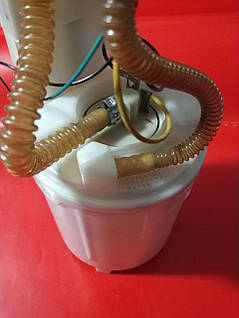 Бензонасос Passat B5 паливний насос Пасат Б5 3B0919051B