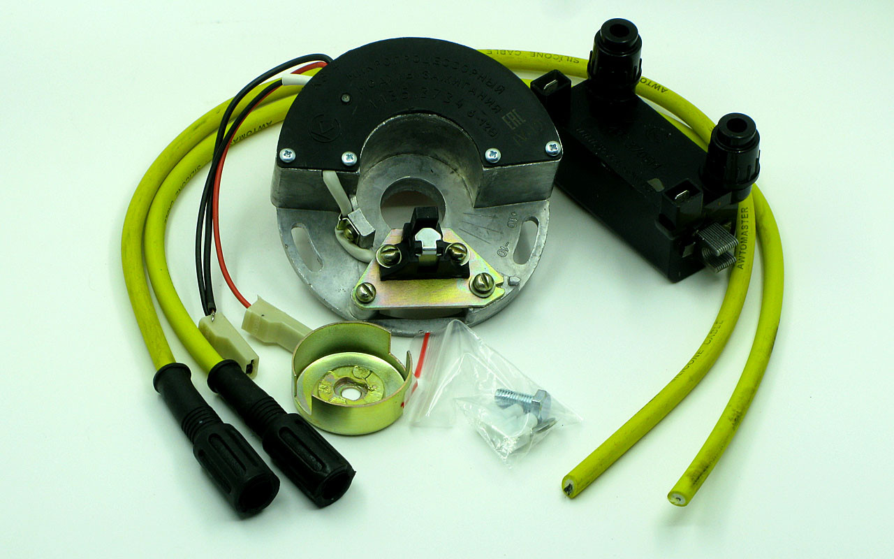 Мікропроцесорна безконтактна система запалювання з котушкою запалювання і високовольтними проводами