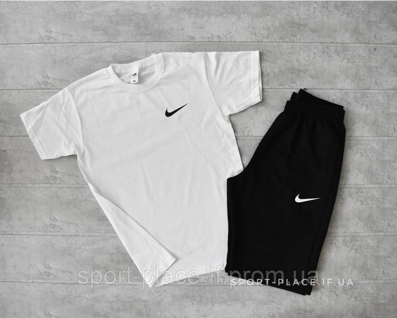 Літній комплект шорти і футболка Nike (Найк) (біла футболка , чорні шорти) маленький логотип
